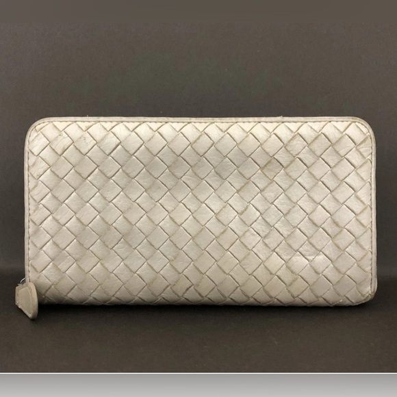 Authentic Bottega Veneta Intrecciato Lambskin Zip Around Long Wallet White - Picture 1 of 10